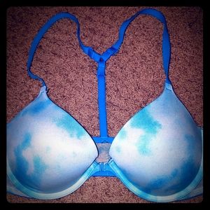 Front clasp VS PINK bra 36C